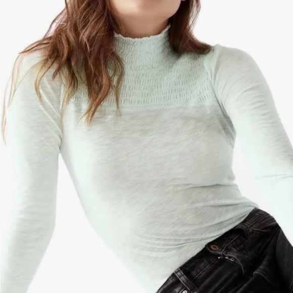 NWT- Free People Long Sleeve Top- size M - Picture 2 of 4